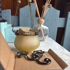 PartyLite Cream Hanging Candle Holder